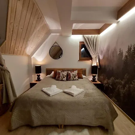 Smrecek Na Pajakowce